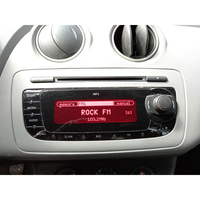 Recambio de sistema audio / radio cd para seat ibiza (6j5) reference referencia OEM IAM   