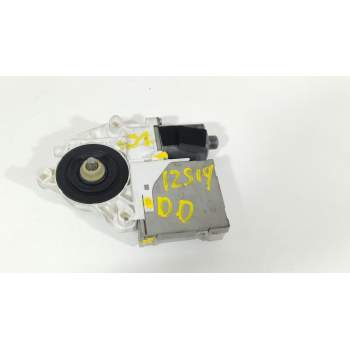 MOTOR ELEVALUNAS DELANTERO DERECHO 8P0959802A 
