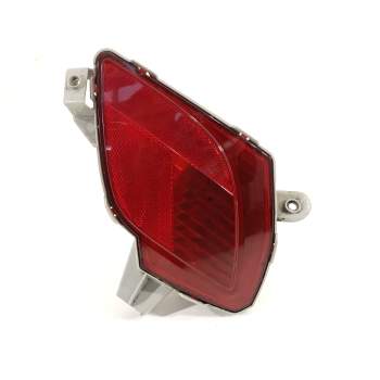 PILOTO TRASERO DERECHO PARAGOLPES KD8151650 