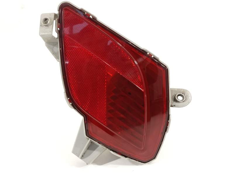 PILOTO TRASERO DERECHO PARAGOLPES KD8151650 