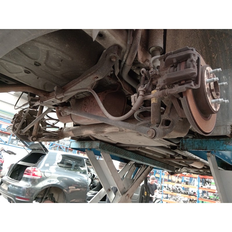 Recambio de puente trasero para opel astra j lim. enjoy referencia OEM IAM   