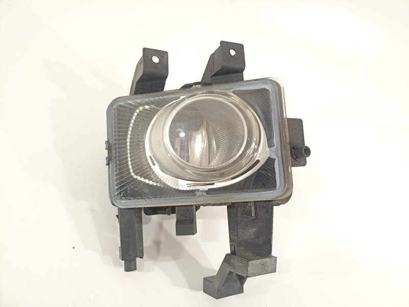 FARO ANTINIEBLA DERECHO 24462134 0096726 