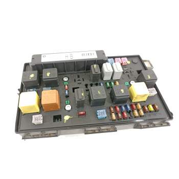 CAJA RELES / FUSIBLES 13206754 5DK00866838 