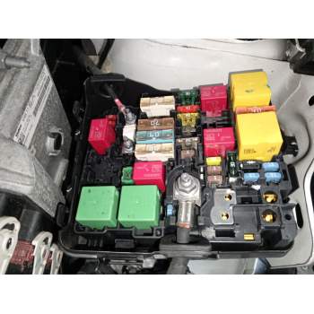 CAJA RELES / FUSIBLES 9804848480 BFRM2010ECOV01 
