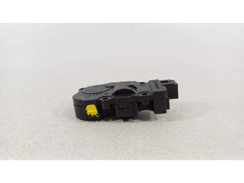 MOTOR APERTURA TRAMPILLAS CLIMATIZADOR 64119321034 28032017
