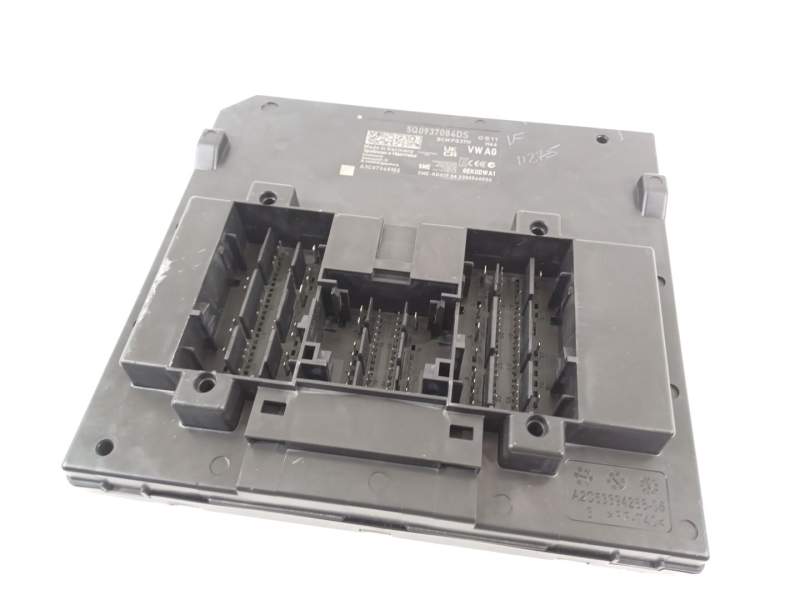 MODULO ELECTRONICO 5Q0937084DA 