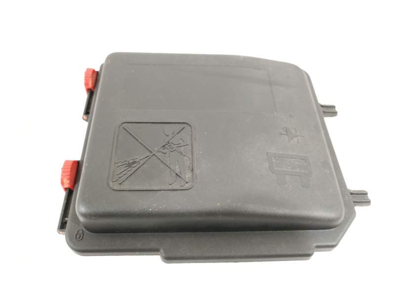 CAJA FUSIBLES DELANTERA 9824510780 