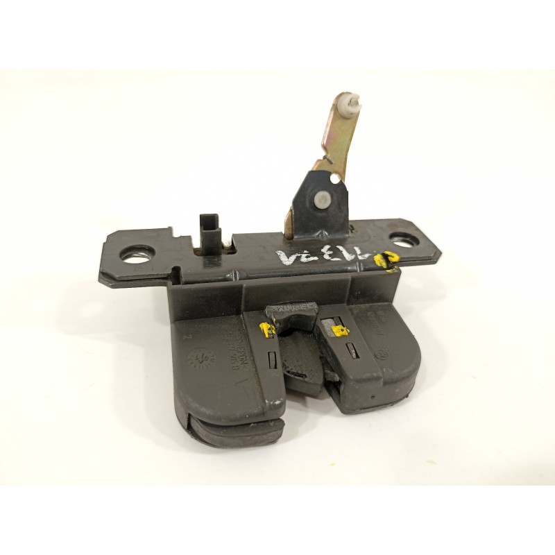 Recambio de cerradura maletero / porton para volkswagen golf iv berlina (1j1) básico referencia OEM IAM 1J6827505B  