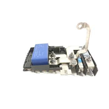 CAJA RELES / FUSIBLES A2465401350 A0035422319 