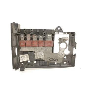 CAJA RELES / FUSIBLES 13302307 365927271 