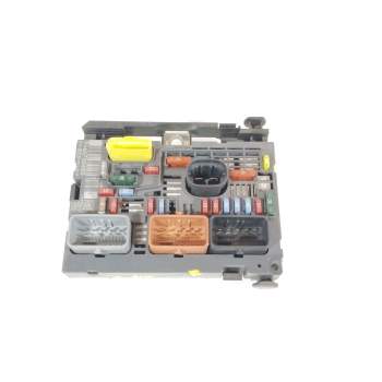 CAJA RELES / FUSIBLES 9666700480 