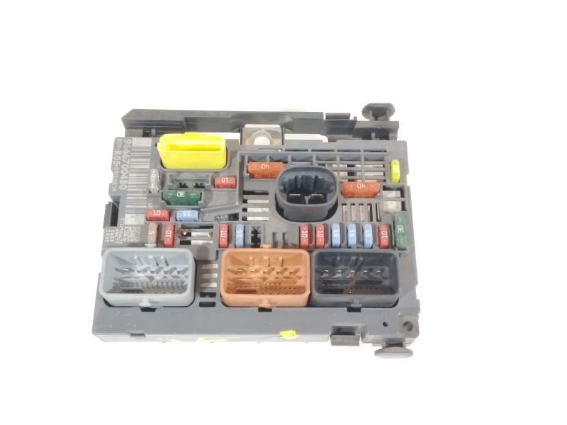 CAJA RELES / FUSIBLES 9666700480 