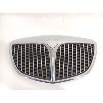 REJILLA DELANTERA 735349457 