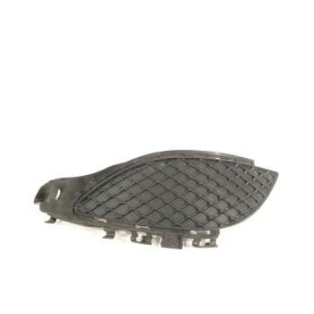 REJILLA PARAGOLPES DERECHA A1768850422 11279981 