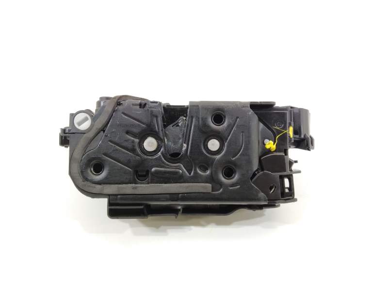 CERRADURA PUERTA TRASERA IZQUIERDA 5TA839015L 