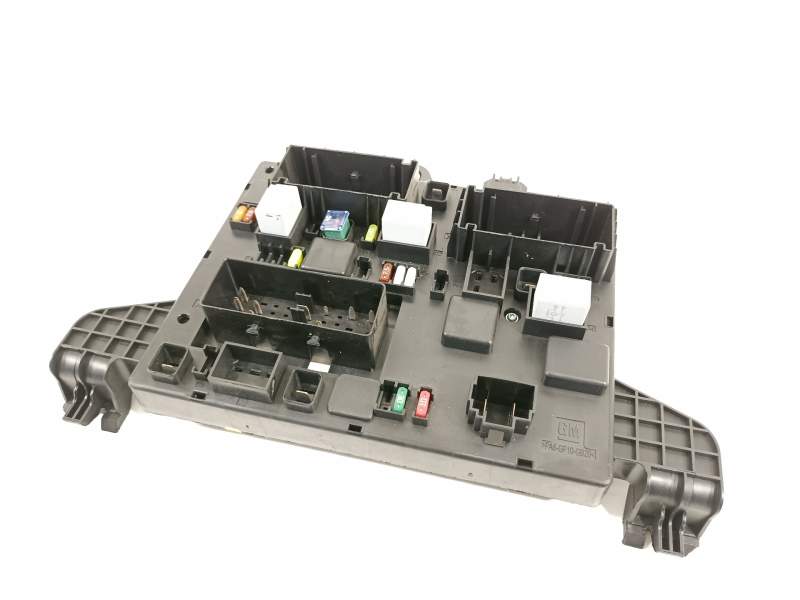 CAJA RELES / FUSIBLES 13449202 