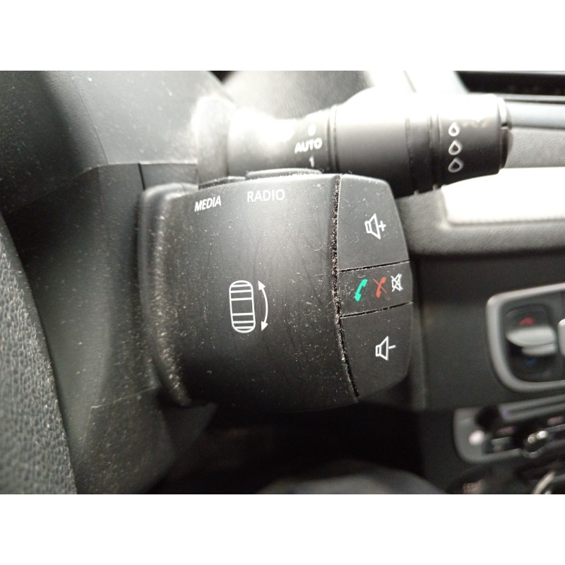 Recambio de mando multifuncion para renault megane iii berlina 5 p business referencia OEM IAM   