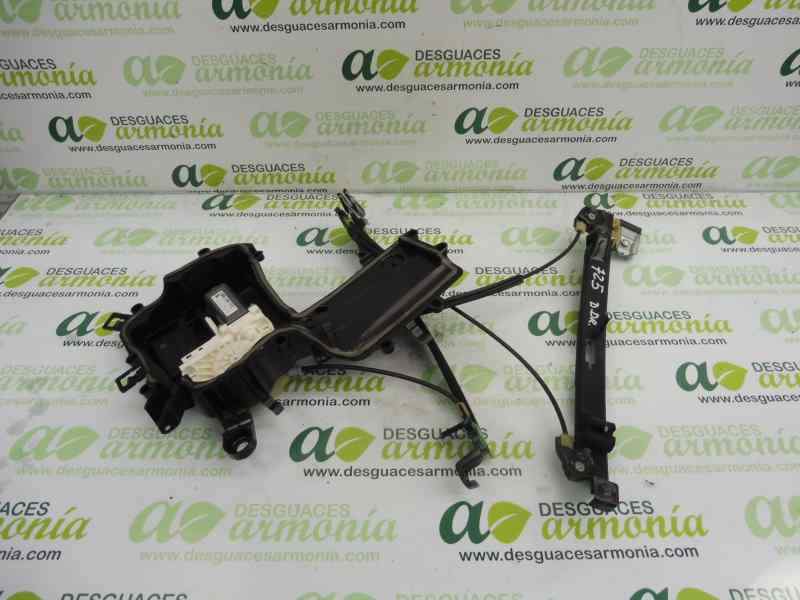 ELEVALUNAS DELANTERO DERECHO 1P0837402AB 