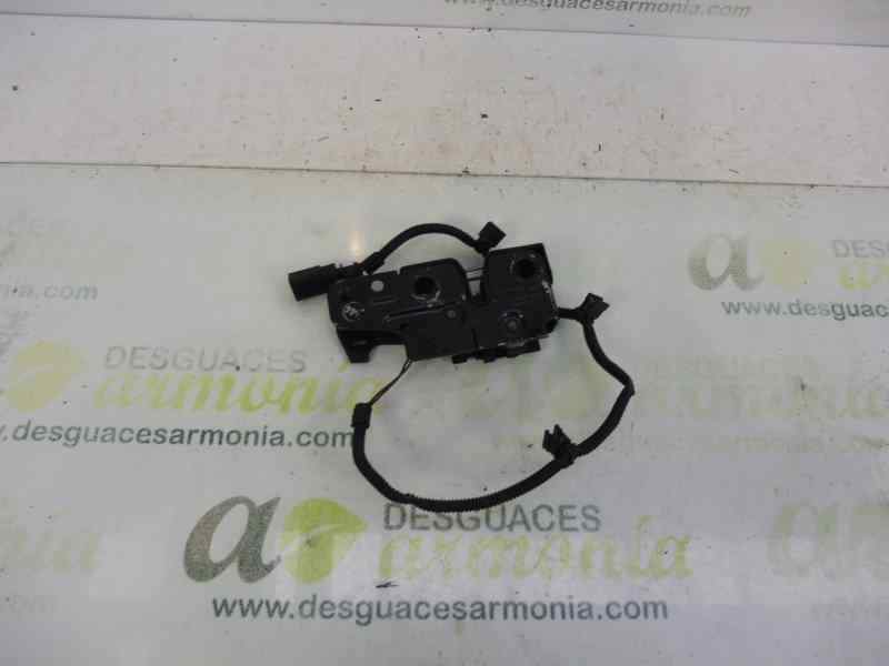CERRADURA CAPOT 1P0823509B 
