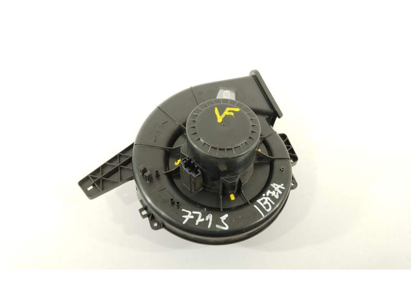 VENTILADOR CALEFACCION 6R1819015A 