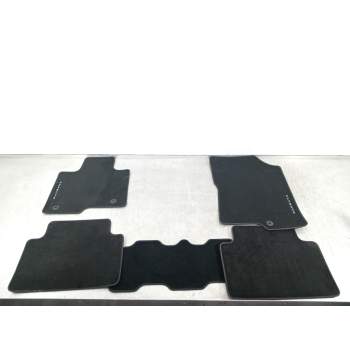 JUEGO DE ALFOMBRILLAS P4143ADE00 P2143ADE30 