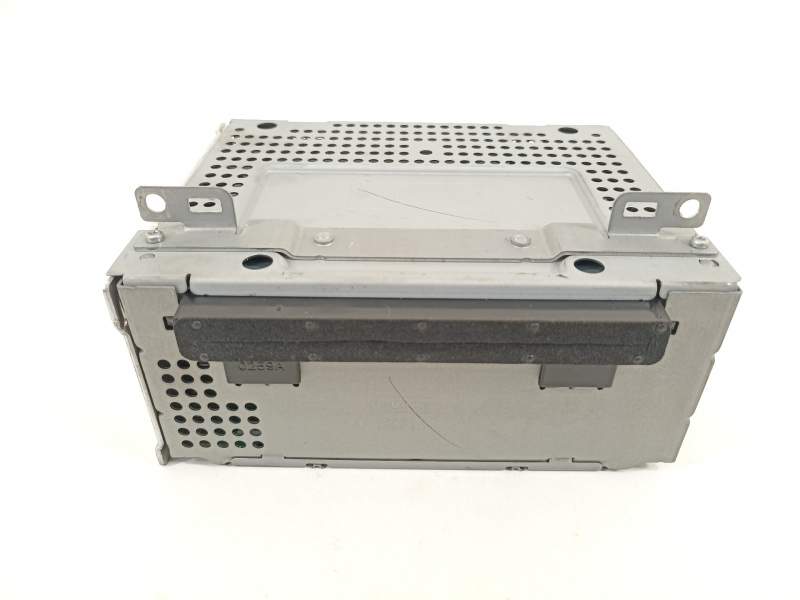 SISTEMA AUDIO / RADIO CD F1BT18C815KP 