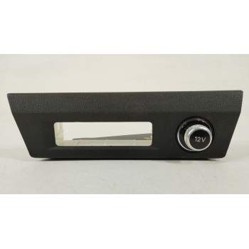 MOLDURA 82B863617 