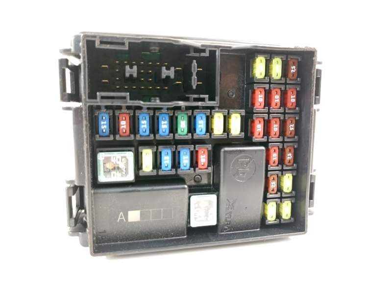 CAJA RELES / FUSIBLES 91959P2200 