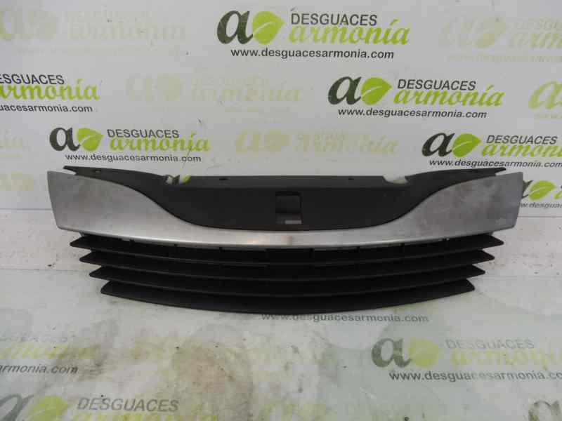 REJILLA DELANTERA 8200390126 