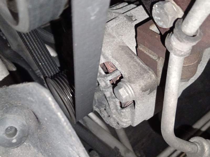 ALTERNADOR 500371244 106016397 