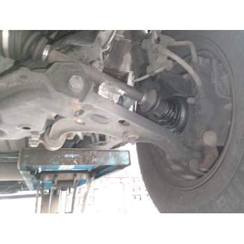 BRAZO SUSPENSION INFERIOR DELANTERO IZQUIERDO 