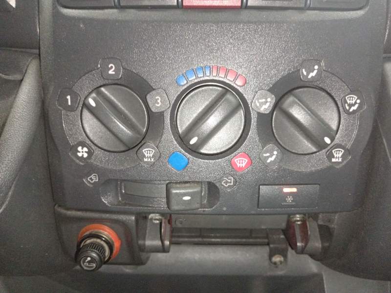 MANDO CALEFACCION / AIRE ACONDICIONADO 