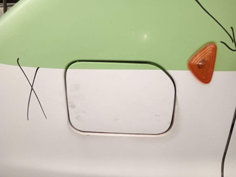 TAPA EXTERIOR COMBUSTIBLE 