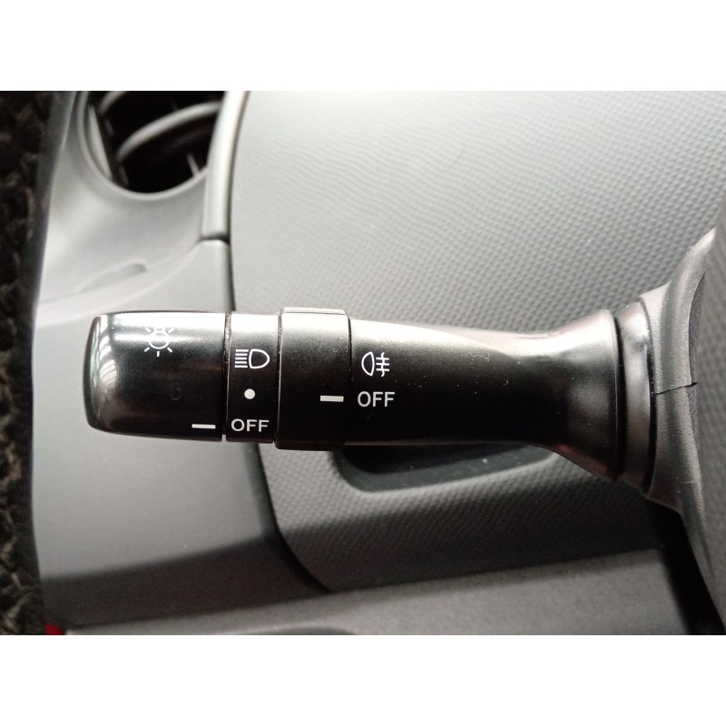 Recambio de mando luces para toyota yaris (ksp9/scp9/nlp9) básico referencia OEM IAM   