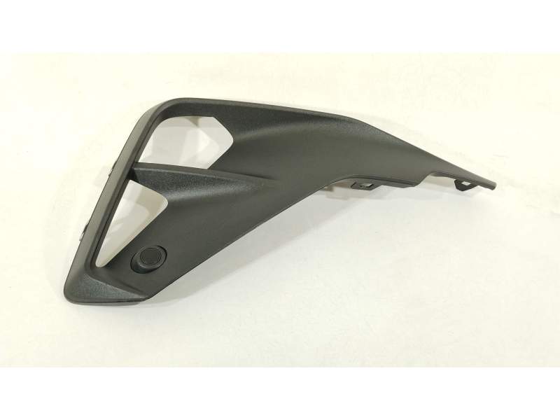 REJILLA PARAGOLPES DERECHA 6F9853666K 5Q0919275C 