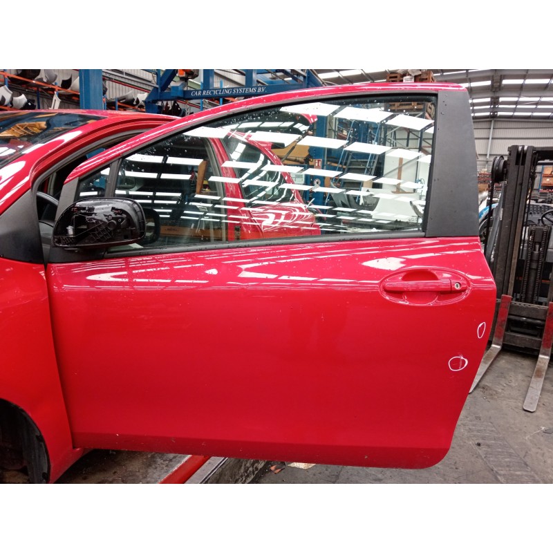 Recambio de puerta delantera izquierda para toyota yaris (ksp9/scp9/nlp9) básico referencia OEM IAM   