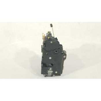 CERRADURA PUERTA TRASERA DERECHA 3B4839016M 