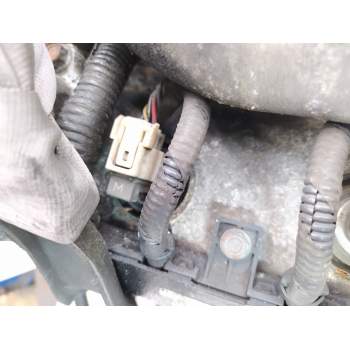 INYECTOR 7701474040 