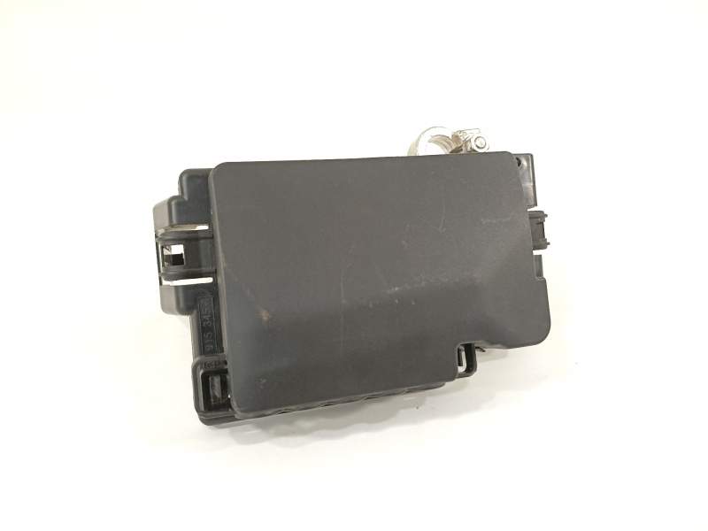 CAJA RELES / FUSIBLES 2Q0937548D 