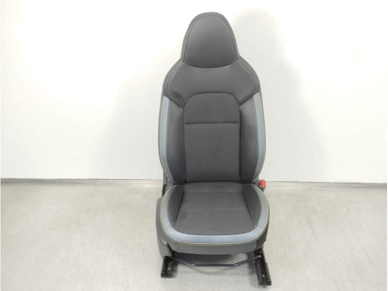 ASIENTO DELANTERO DERECHO 871046PA0A 
