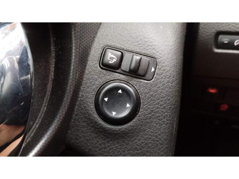 MANDO RETROVISOR 