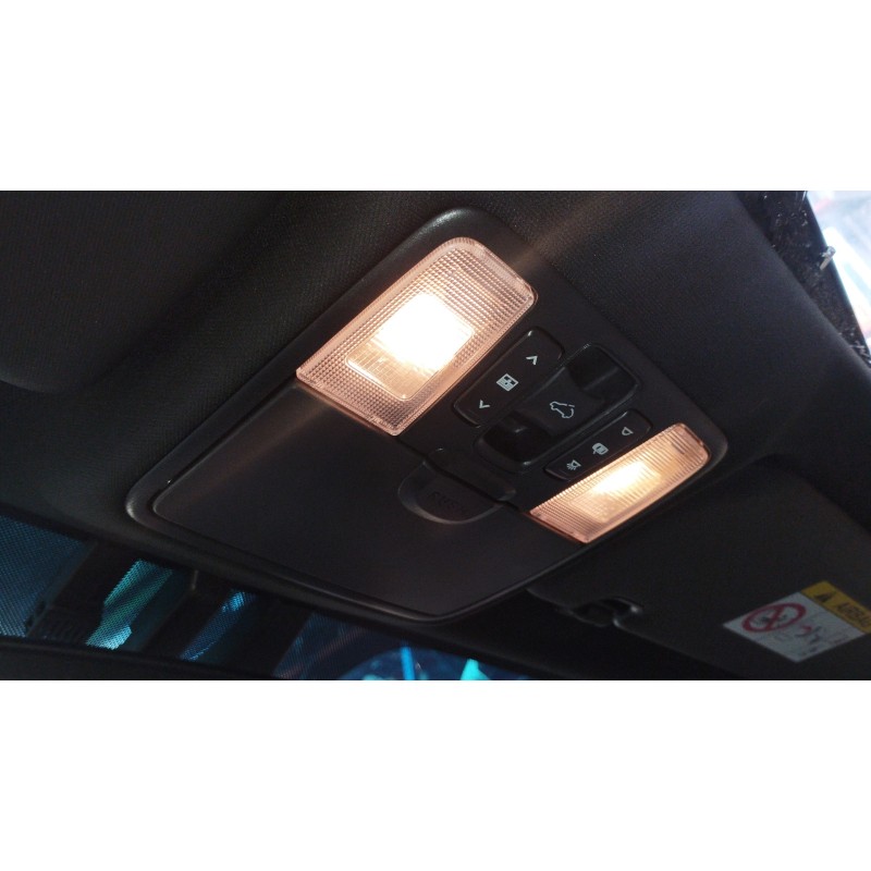 Recambio de luz interior para kia cee´d drive referencia OEM IAM   