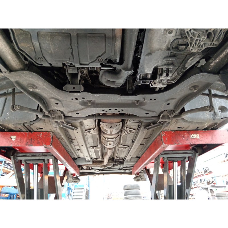 Recambio de puente delantero para citroen c4 grand picasso exclusive referencia OEM IAM   