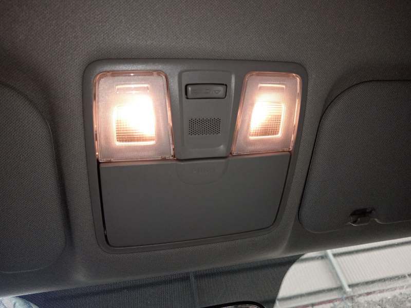 LUZ INTERIOR 