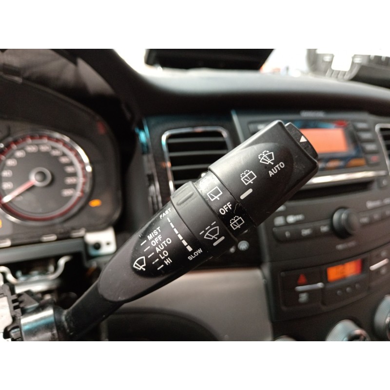 Recambio de mando limpia para ssangyong korando line 4x2 referencia OEM IAM   