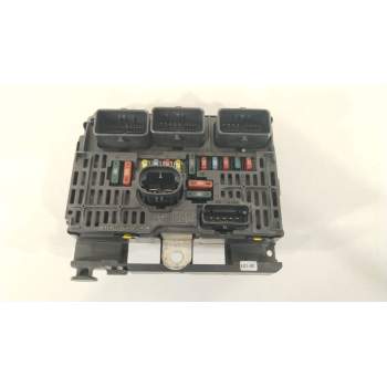 CAJA RELES / FUSIBLES 9656086080 BSML0100 S118983001K