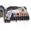 CAJA RELES / FUSIBLES AV6T14A067BC 