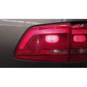 PILOTO TRASERO DERECHO EN PORTON 1T0945094A 