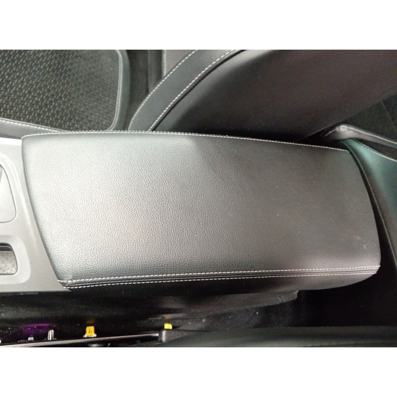 Recambio de guantera para renault megane iv berlina 5p bose-edition referencia OEM IAM   