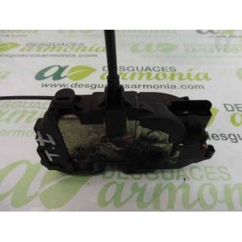 CERRADURA PUERTA TRASERA IZQUIERDA 825030002R 